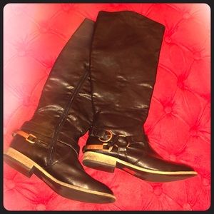 Black Knee High Riding Boots